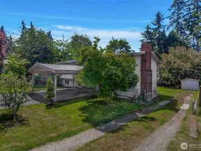 35745 26th Avenue S, Federal Way WA 98003