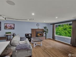35745 26th Avenue S, Federal Way WA 98003