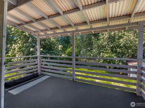 35745 26th Avenue S, Federal Way WA 98003