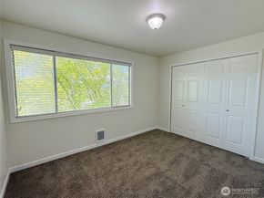 1526 192nd Street SE P4, Bothell WA 98012