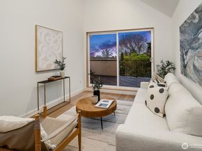 1806 E Mercer Street, Seattle WA 98112