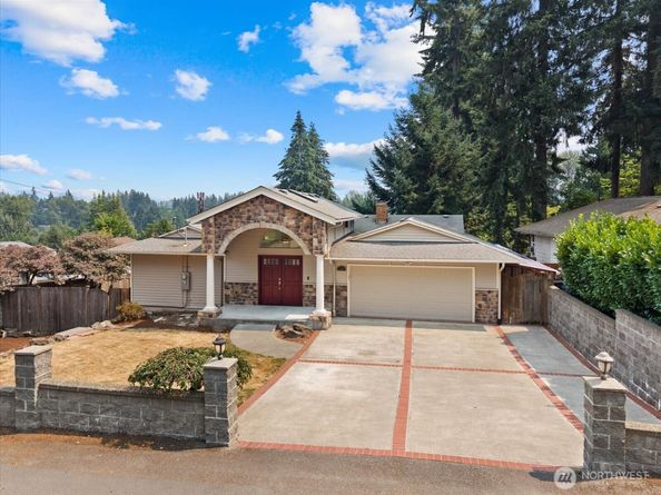 1704 154th Avenue SE, Bellevue WA 98007