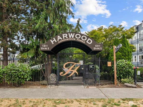 1311 12th Avenue S F401, Seattle WA 98144