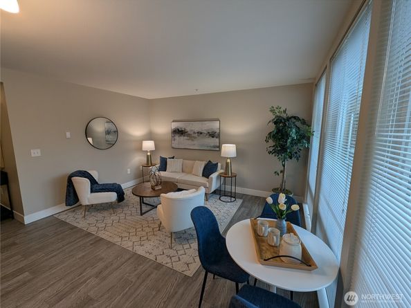 11415 Slater Avenue NE 211, Kirkland WA 98033