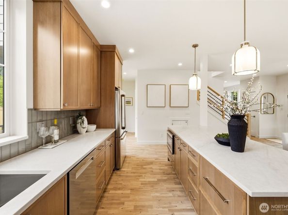 315 SE Andrews Street, Issaquah WA 98027
