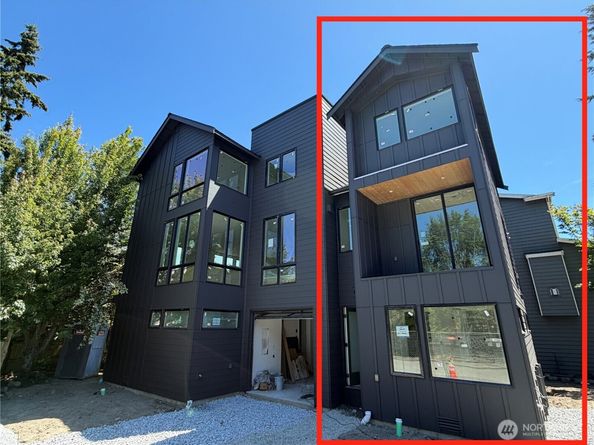 4907 SW Canada Drive, Seattle WA 98136