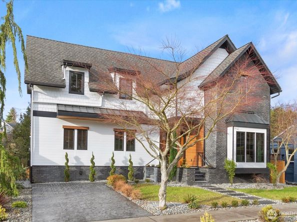 6523 39th Avenue NE, Seattle WA 98115