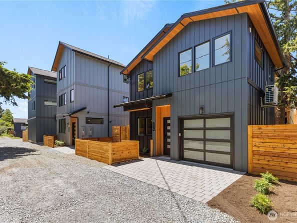 514 N 92nd Street, Seattle WA 98103