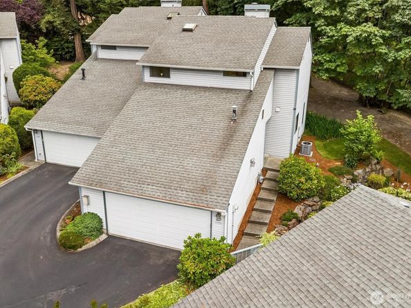11306 101st Place NE 1306, Kirkland WA 98033