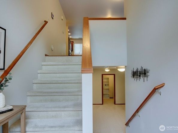 2327 107th Avenue SE, Lake Stevens WA 98258