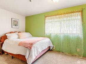 2619 Rucker Avenue 2, Everett WA 98201