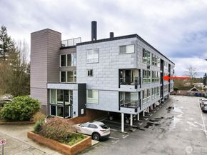 3501 SW Holden Street 303, Seattle WA 98126