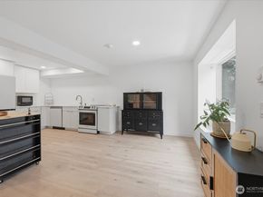 4426 176th Street SW J2, Lynnwood WA 98037