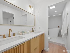 4426 176th Street SW J2, Lynnwood WA 98037