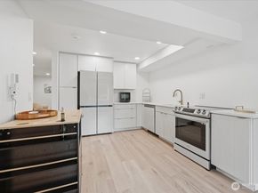 4426 176th Street SW J2, Lynnwood WA 98037