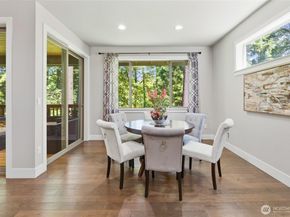 12048 SE May Creek Park Drive, Newcastle WA 98056