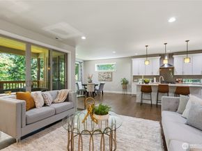 12048 SE May Creek Park Drive, Newcastle WA 98056
