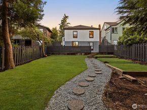 8216 Interlake Avenue N, Seattle WA 98103