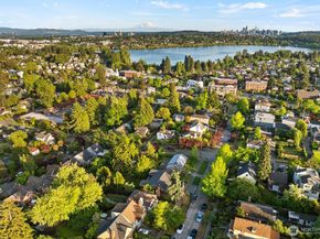 8216 Interlake Avenue N, Seattle WA 98103