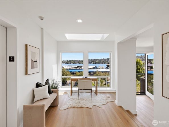 2105 Westlake Avenue N 201, Seattle WA 98109