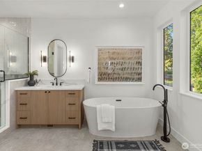 416 155th Avenue SE, Bellevue WA 98007