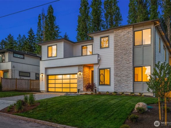 416 155th Avenue SE, Bellevue WA 98007