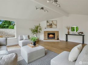 6164 NE 192nd Street, Kenmore WA 98028