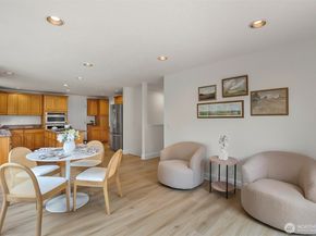 6164 NE 192nd Street, Kenmore WA 98028