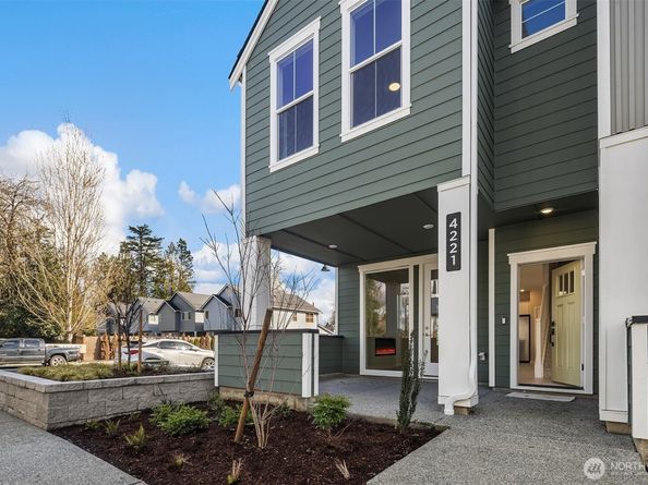 31808 Myrtle #34 Street, Carnation WA 98014