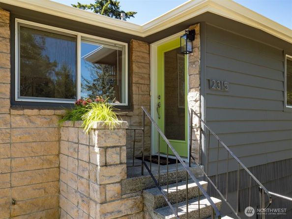 2315 S Bateman Street, Seattle WA 98108