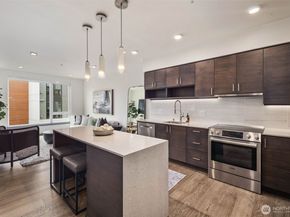 11903 NE 128th Street 519, Kirkland WA 98034