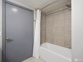 11903 NE 128th Street 519, Kirkland WA 98034