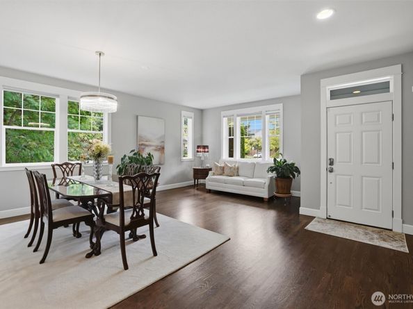 15324 128th Avenue NE, Woodinville WA 98072