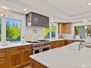 6006 128th Avenue NE, Kirkland WA 98033