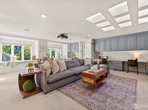 6006 128th Avenue NE, Kirkland WA 98033