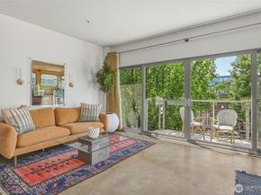 1414 12th Ave 218, Seattle WA 98122