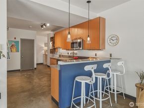 1414 12th Ave 218, Seattle WA 98122