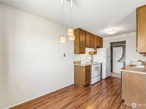 2031 NW 59th Street 301, Seattle WA 98107