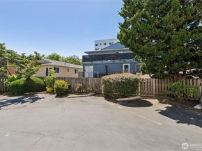2031 NW 59th Street 301, Seattle WA 98107
