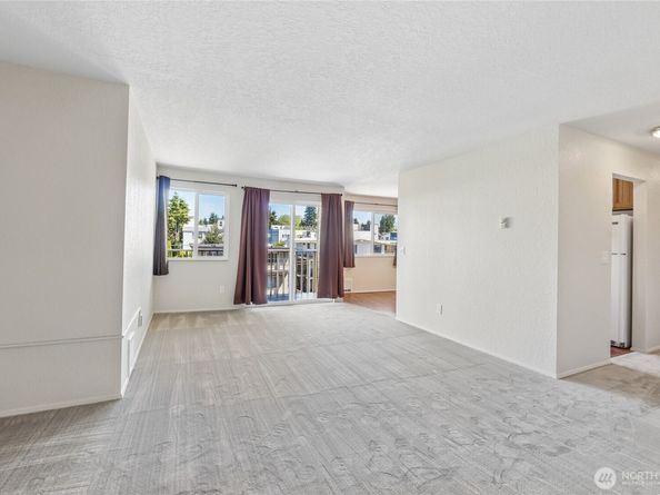 2031 NW 59th Street 301, Seattle WA 98107