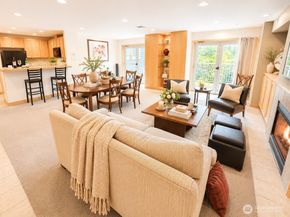 2901 NE Blakeley St 522, Seattle WA 98105
