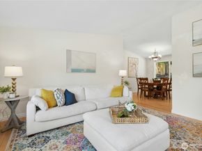 7814 NE 135th Place, Kirkland WA 98034