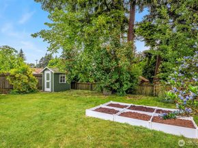 8816 16th Avenue SW, Seattle WA 98106