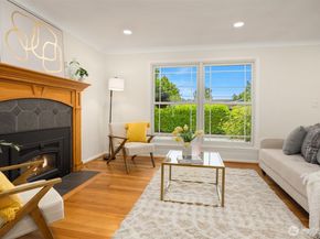 8816 16th Avenue SW, Seattle WA 98106