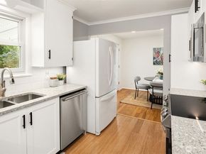 8816 16th Avenue SW, Seattle WA 98106