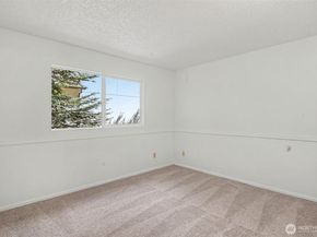 14148 74th Place NE A, Kirkland WA 98034