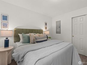 2015 104th Street SW, Everett WA 98204