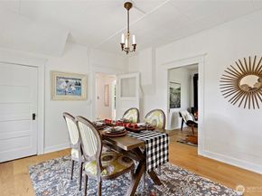 4048 37th Avenue S, Seattle WA 98118