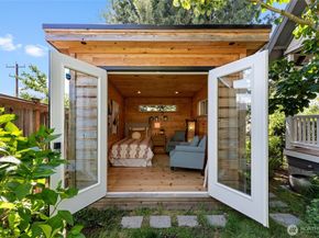 4048 37th Avenue S, Seattle WA 98118
