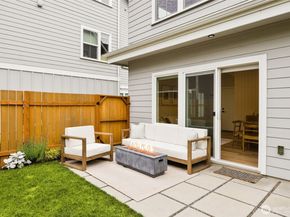 6226 7th Avenue NW C, Seattle WA 98107